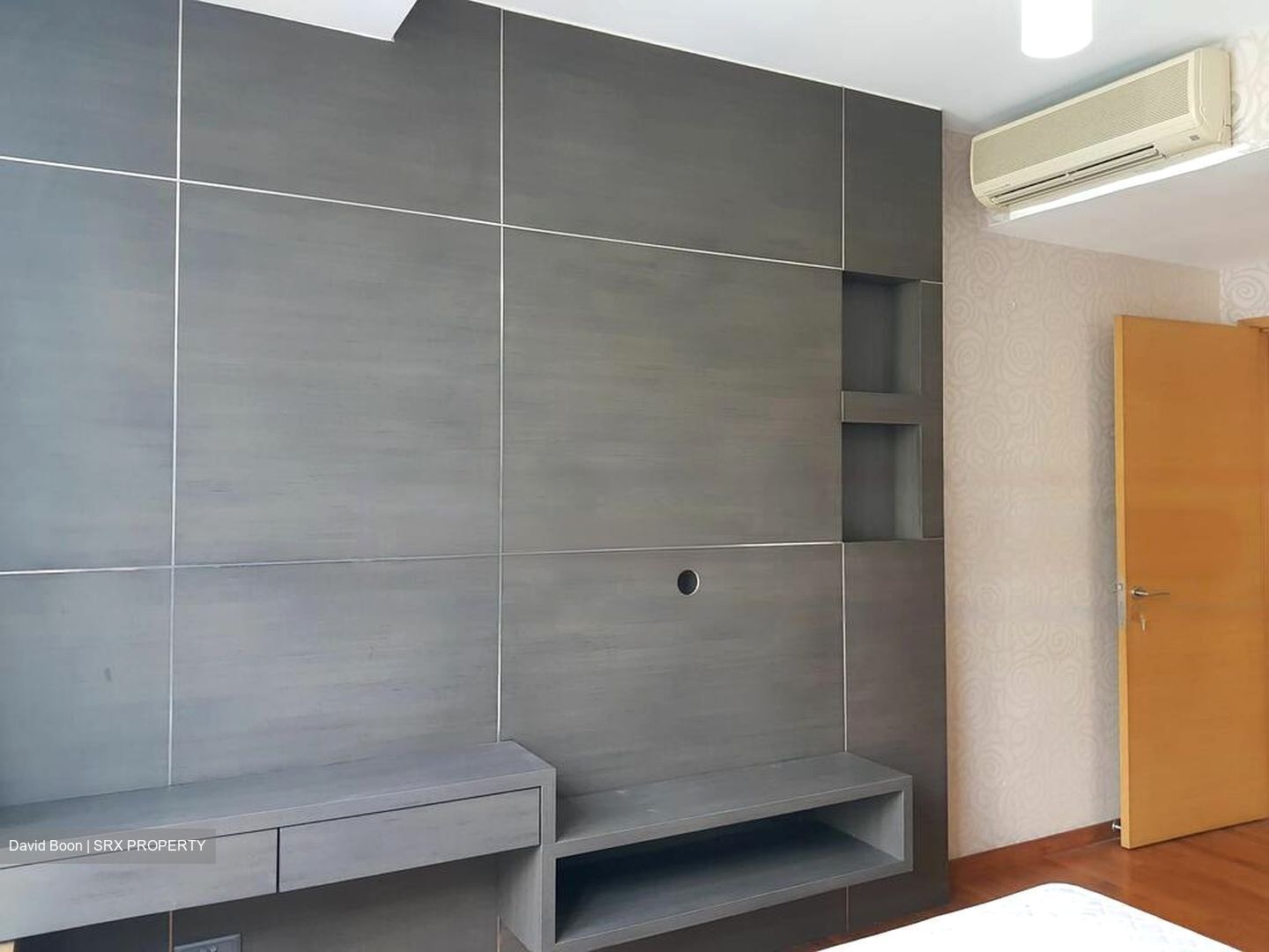 The Lakeshore (D22), Condominium #421986911